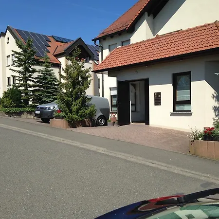Gastehaus Hannelore 2* غايسلفيند