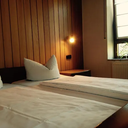 Gaestehaus Hannelore Отель 2*